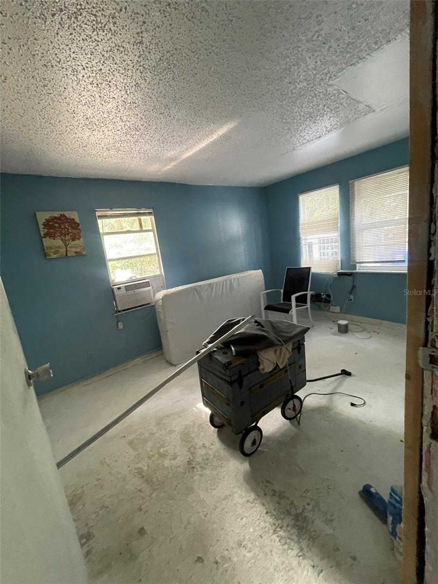 BIG BAYOU SUB FLORENCE GOLDIES REV - Residential