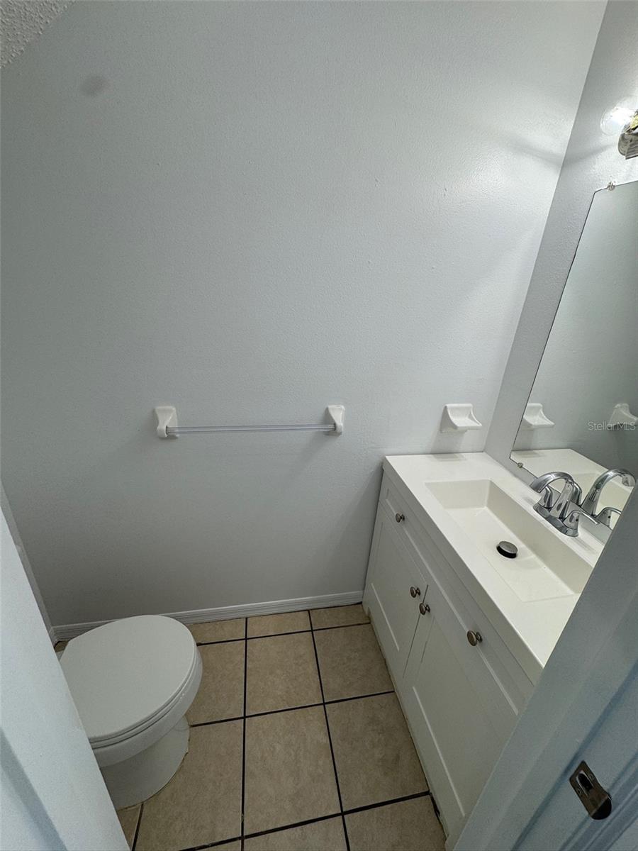 14TH STREET TOWNHOMES - Residential Lease