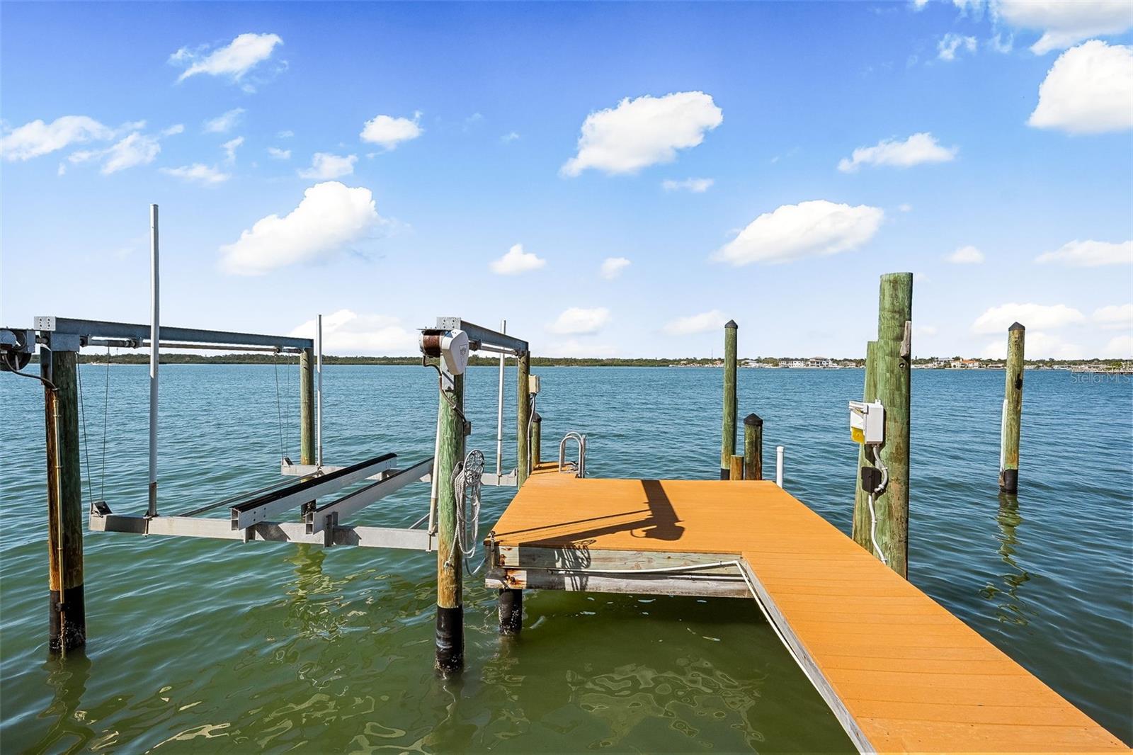 REDINGTON BEACH HOMES 5TH ADD - Residential