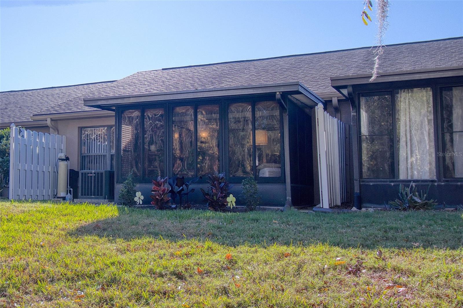 PINE RIDGE AT LAKE TARPON VILLAGE - Residential