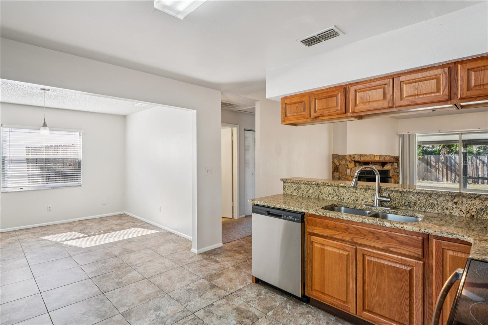 SUMMERFIELD VILLAGE I TR 27 - Residential