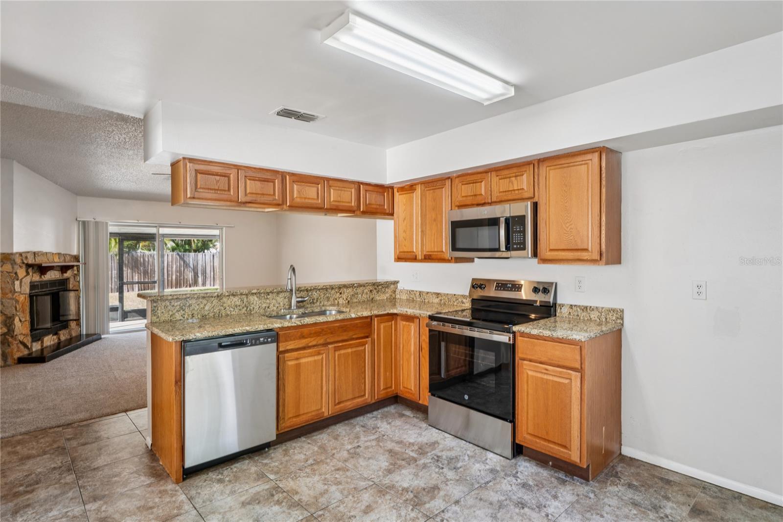 SUMMERFIELD VILLAGE I TR 27 - Residential