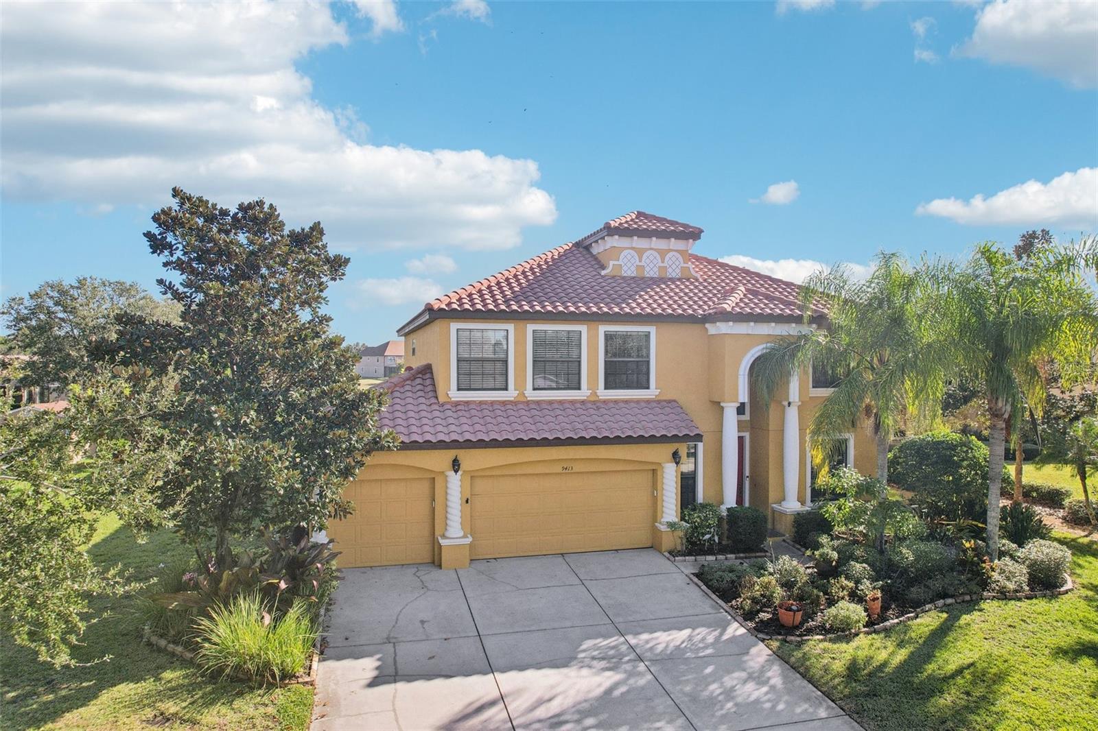 9413 TOULON BOULEVARD