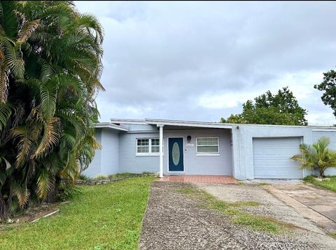 6021 YUCATAN DRIVE ORLANDO FL 32807