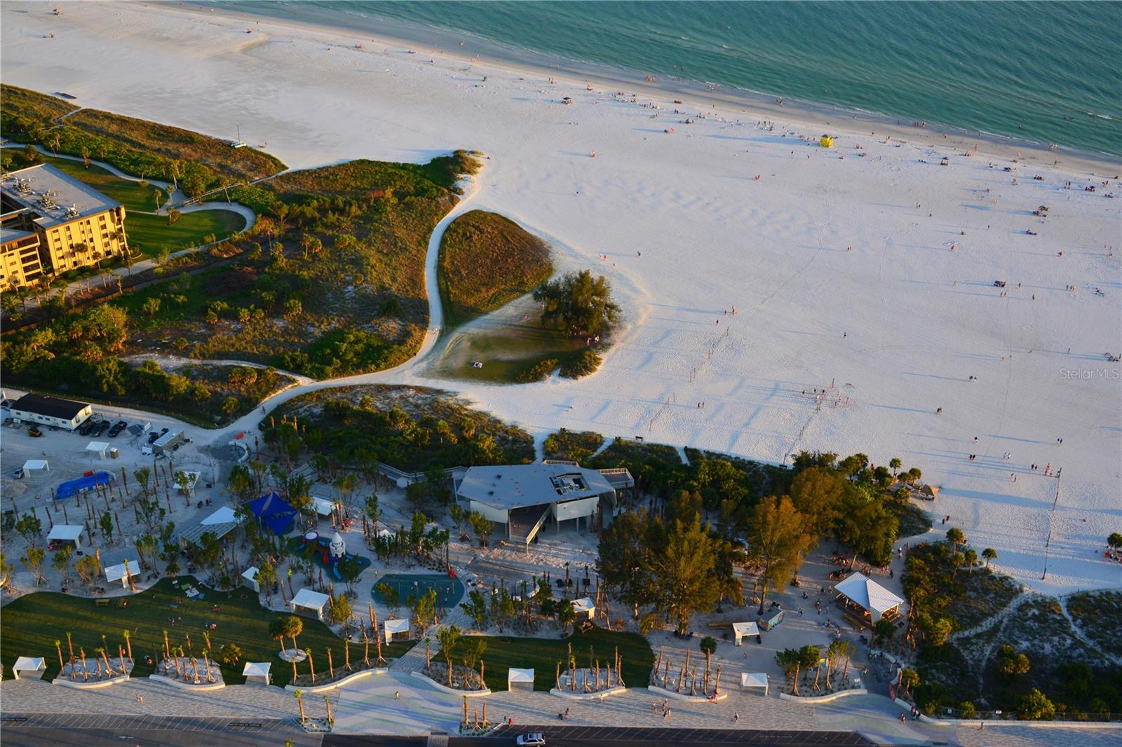 SARASOTA BEACH - Land