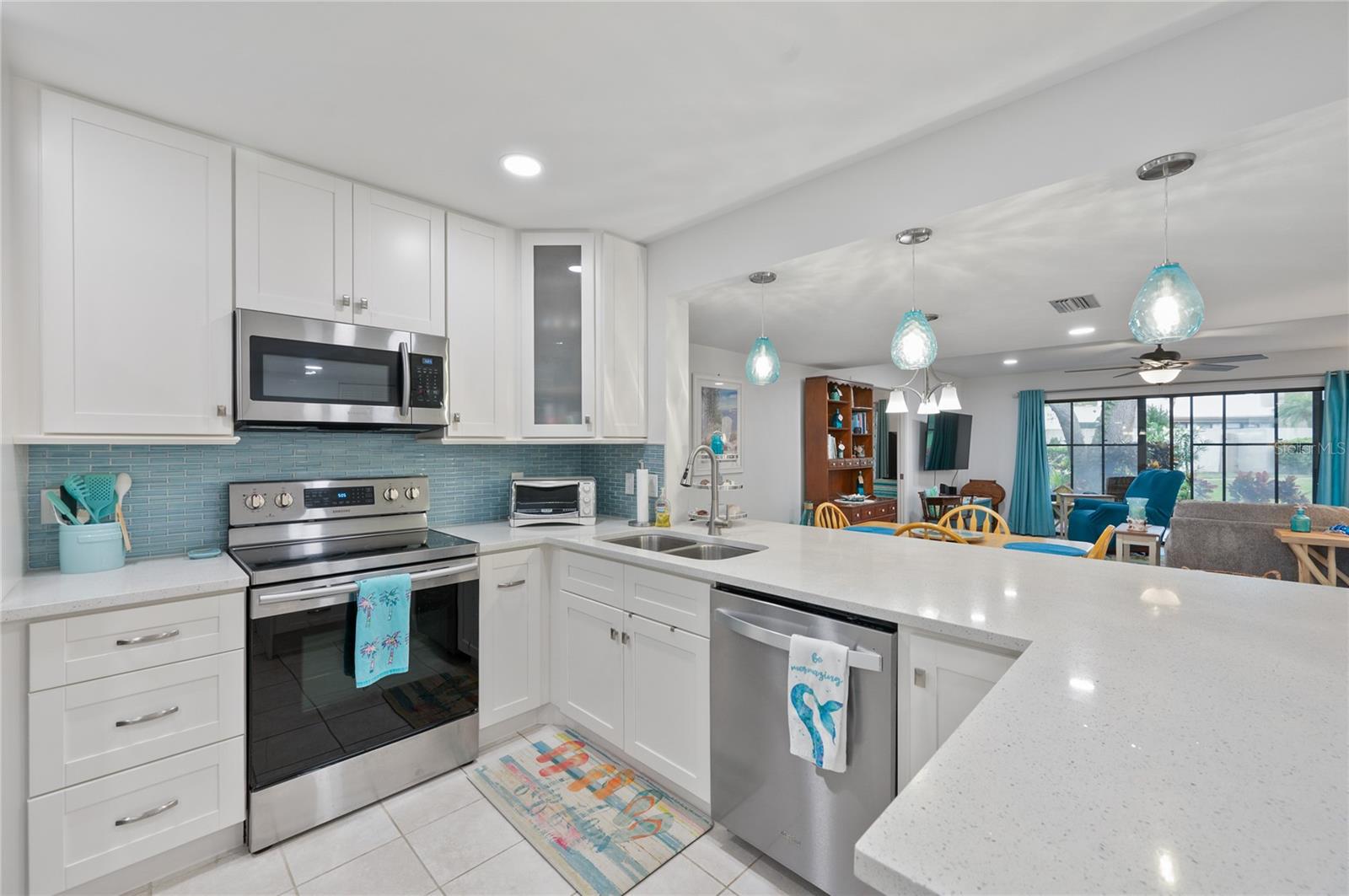 409 PALM TREE DRIVE