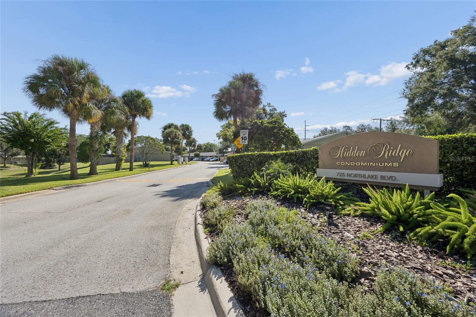 725 NORTHLAKE BOULEVARD 10