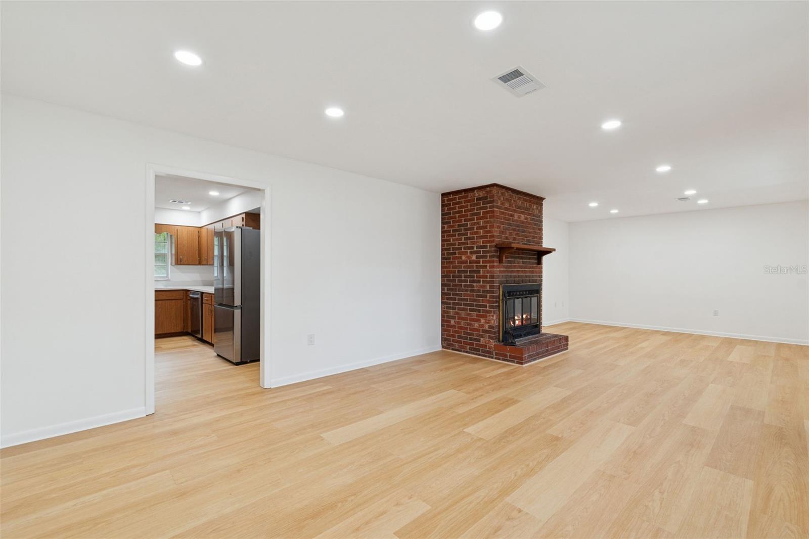 POTANO WOODS - Residential