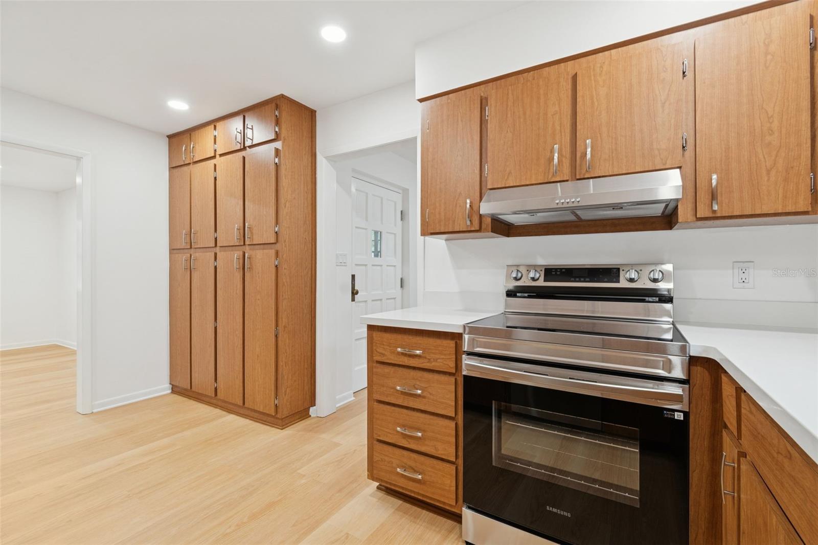 POTANO WOODS - Residential