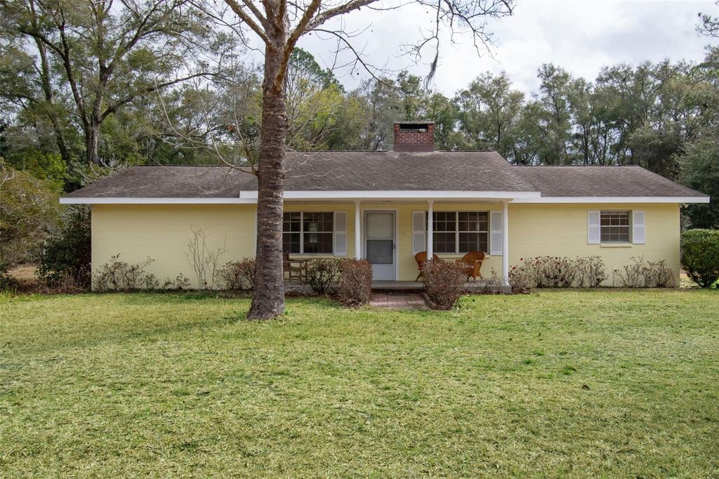 Photo of 7011 SW 170 Street, Archer, FL 32618 (MLS # GC538010)