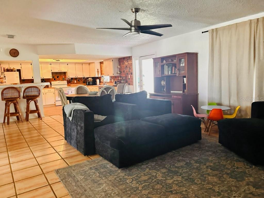 Photo of 1831 Kim Acres Lane, Dover, FL 33527 (MLS # TB8533100)