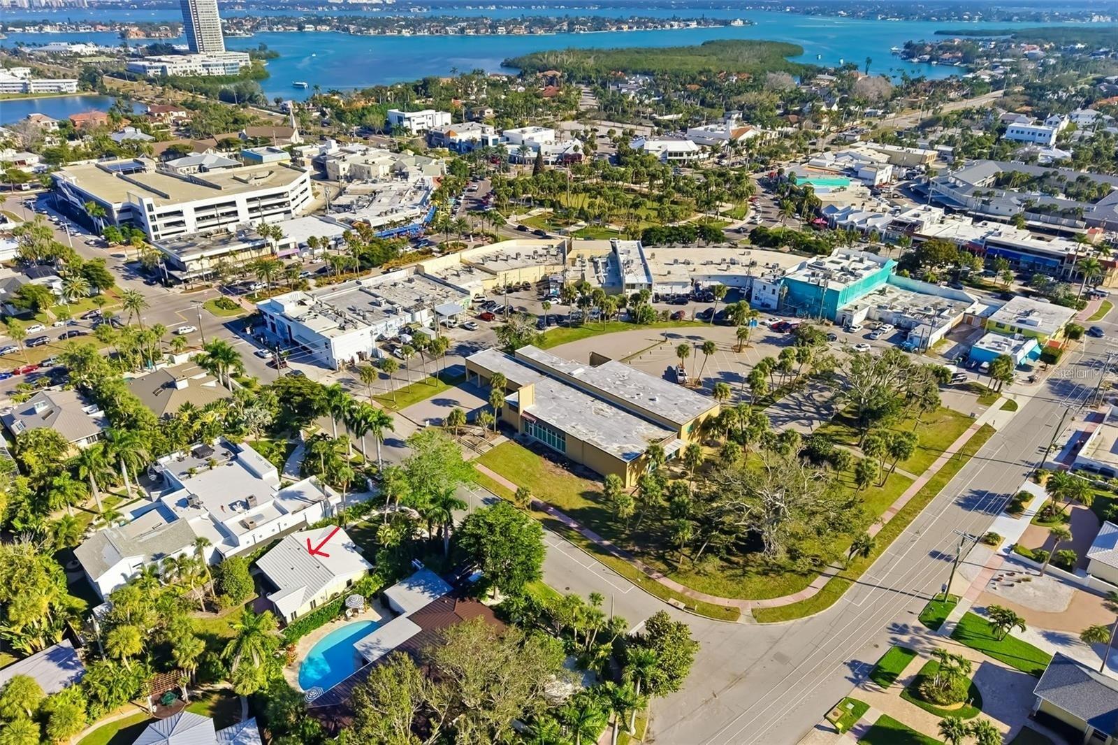 SAINT ARMANDS DIV JOHN RINGLING ESTATES - Residential