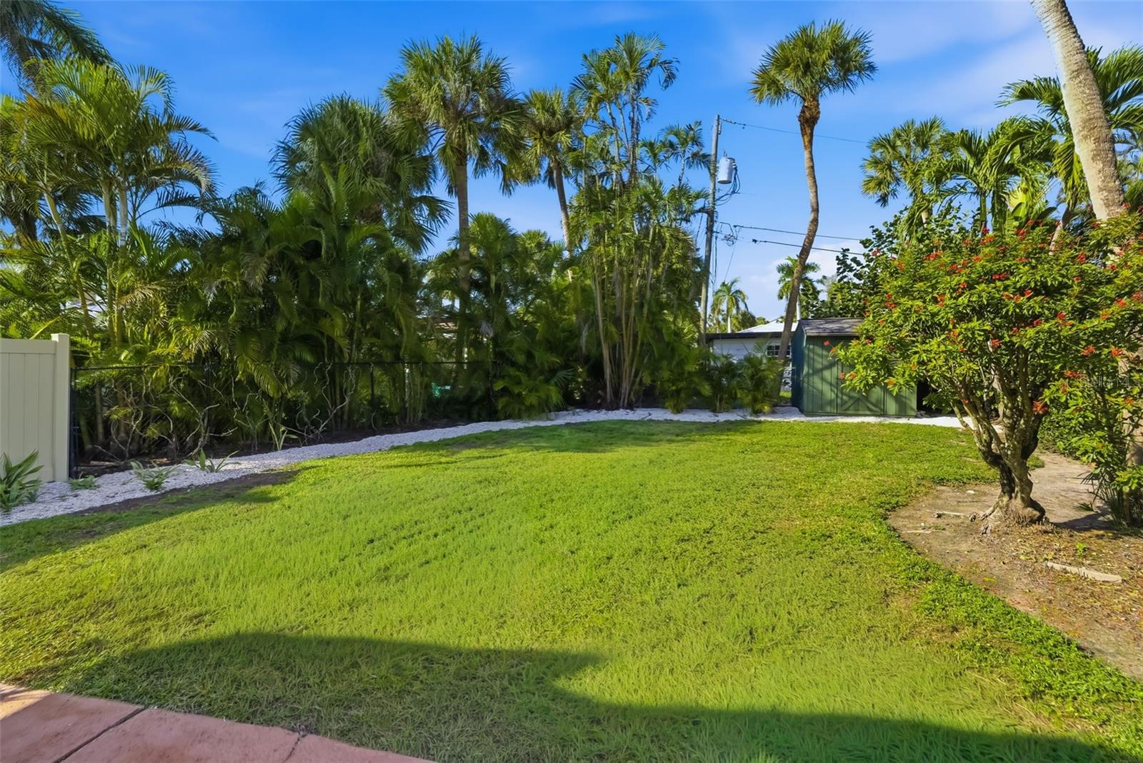 SAINT ARMANDS DIV JOHN RINGLING ESTATES - Residential