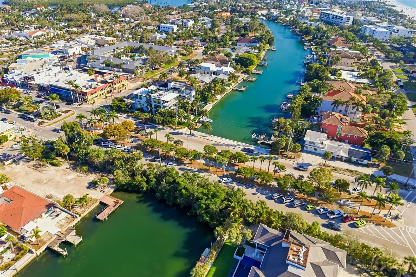 SAINT ARMANDS DIV JOHN RINGLING ESTATES - Residential