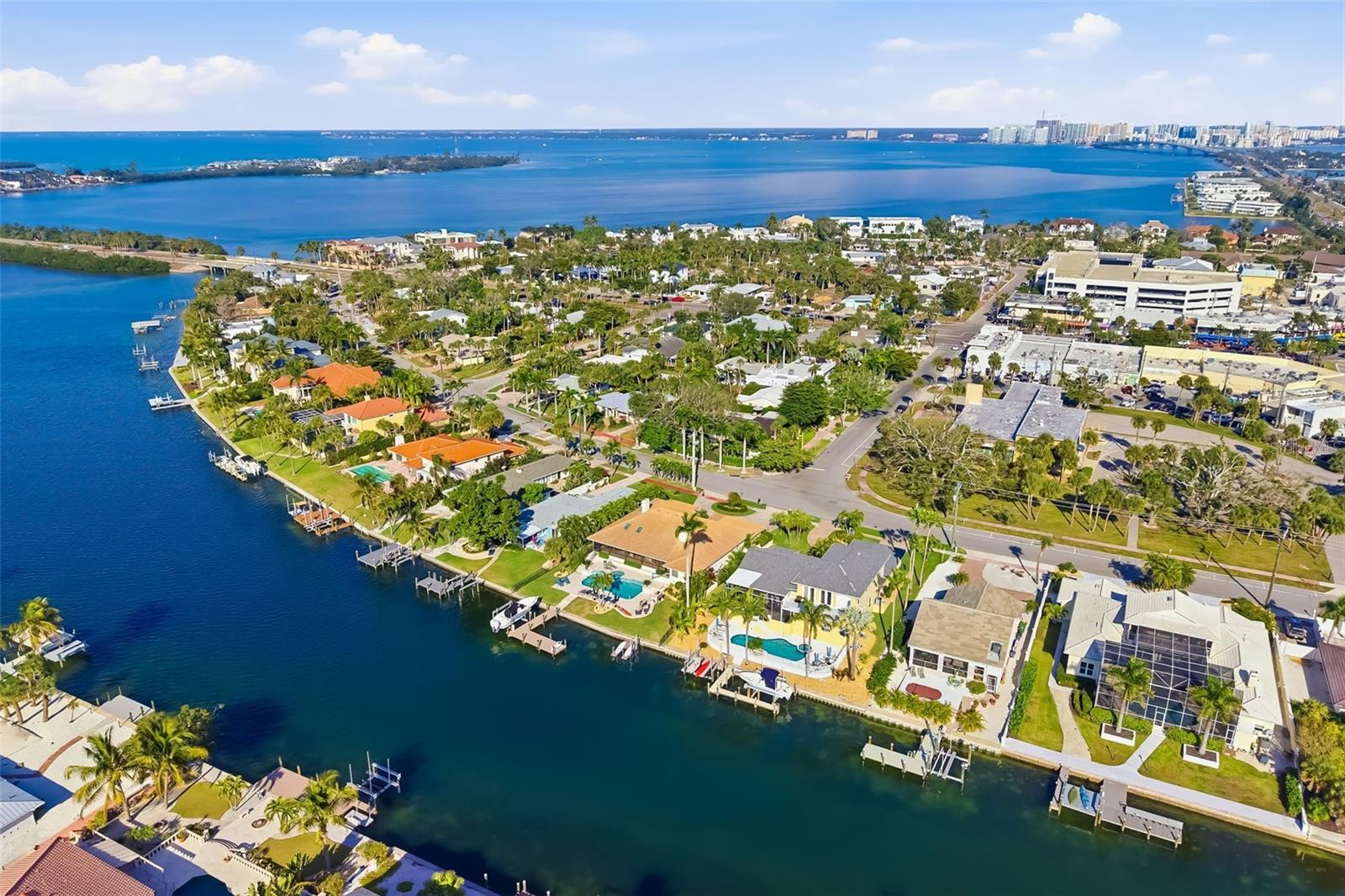 SAINT ARMANDS DIV JOHN RINGLING ESTATES - Residential