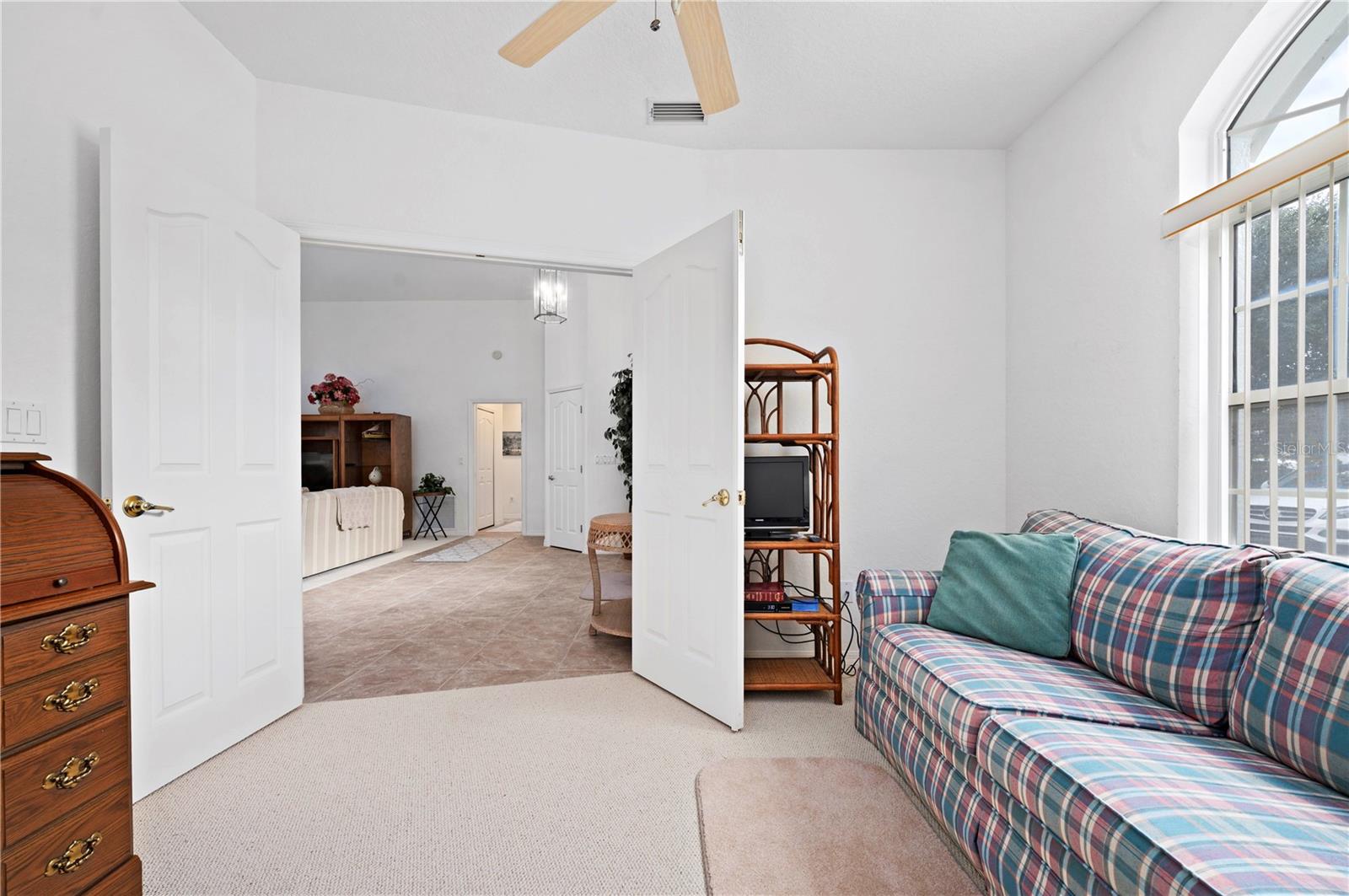 SOUTH TURN - Residential