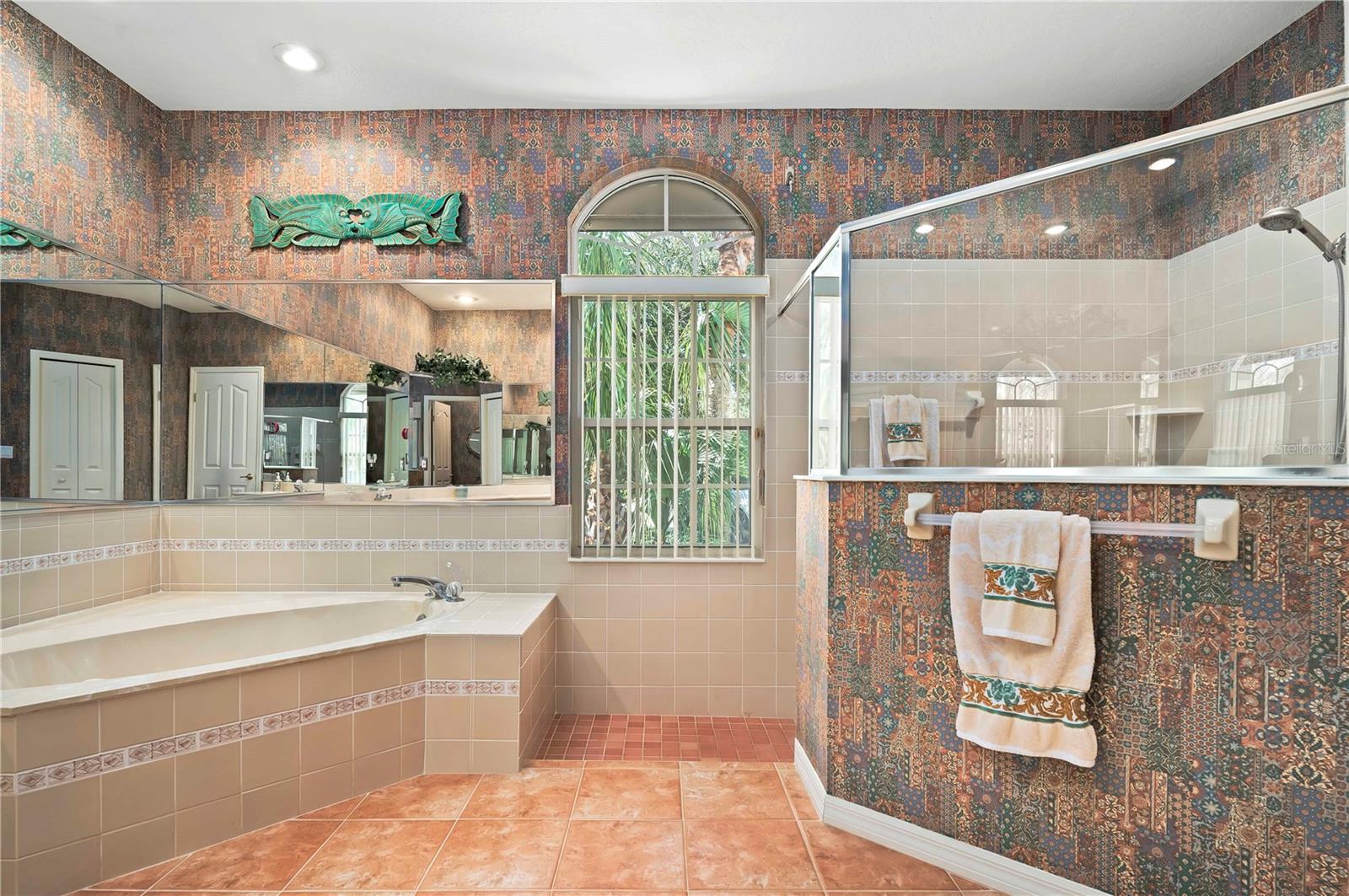 SOUTH TURN - Residential