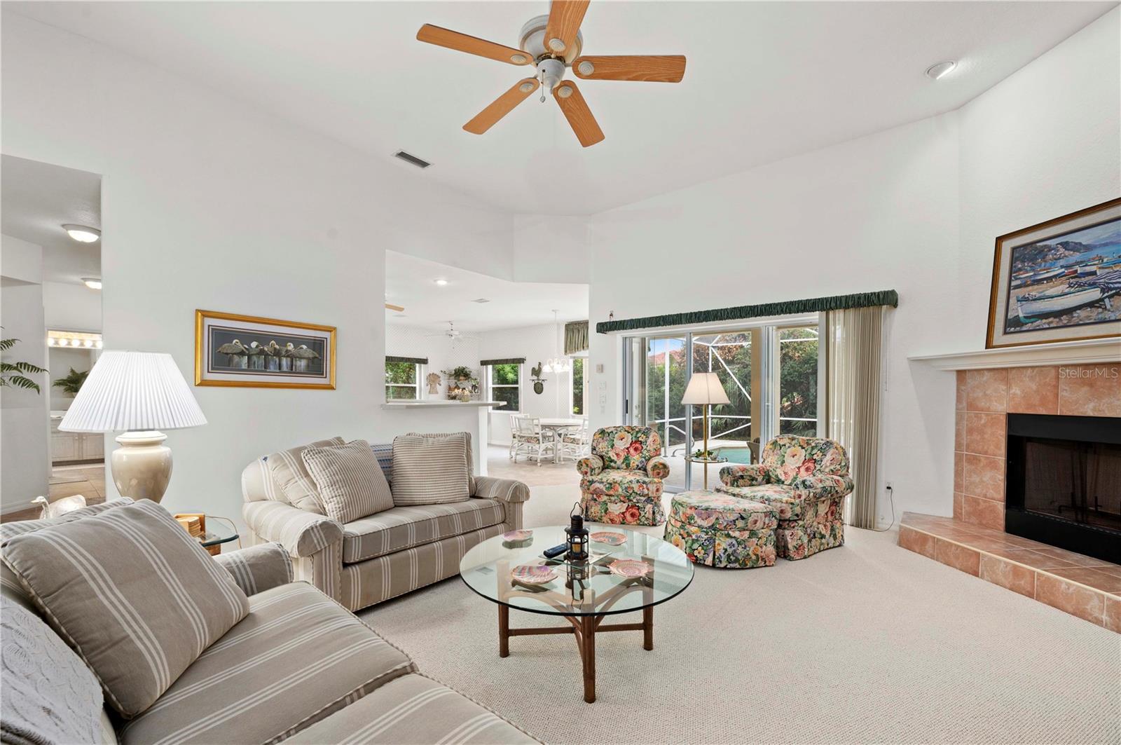 SOUTH TURN - Residential