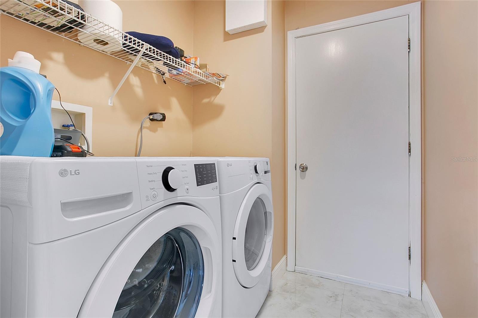 SILVER RIDGE PH 04 - Residential