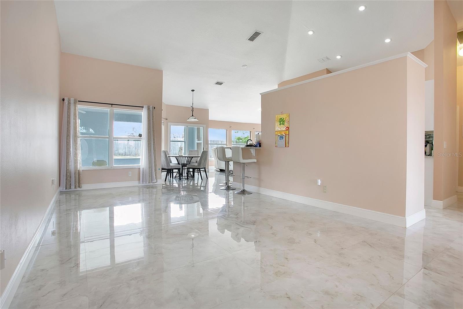 SILVER RIDGE PH 04 - Residential