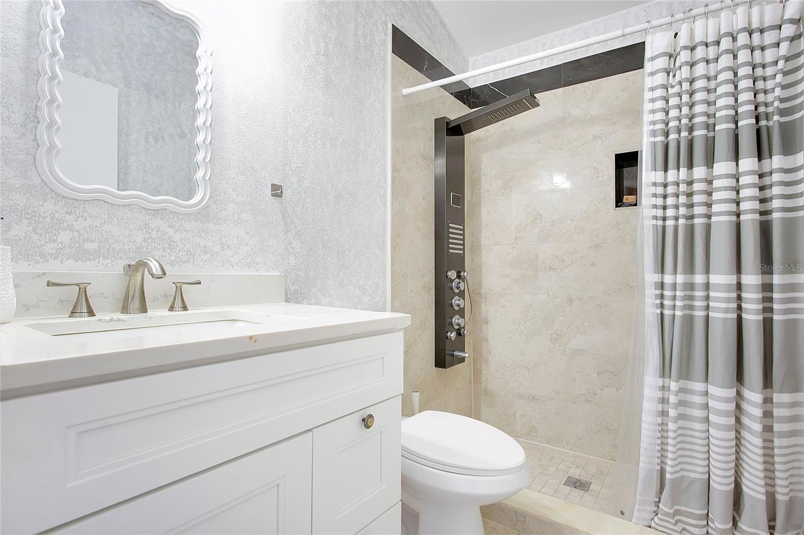 SILVER RIDGE PH 04 - Residential