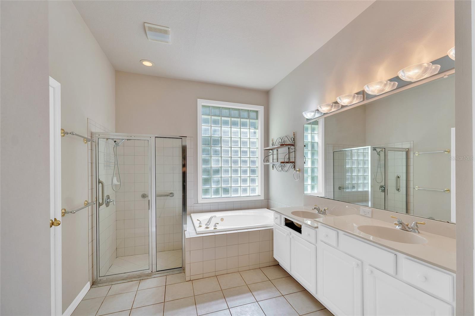 ARBOR GREENE PH 2 UNIT 3 - Residential