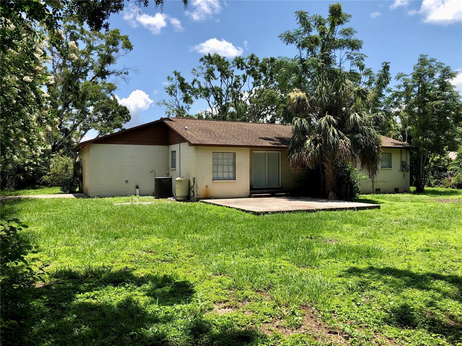 6205 BRANDON CIRCLE