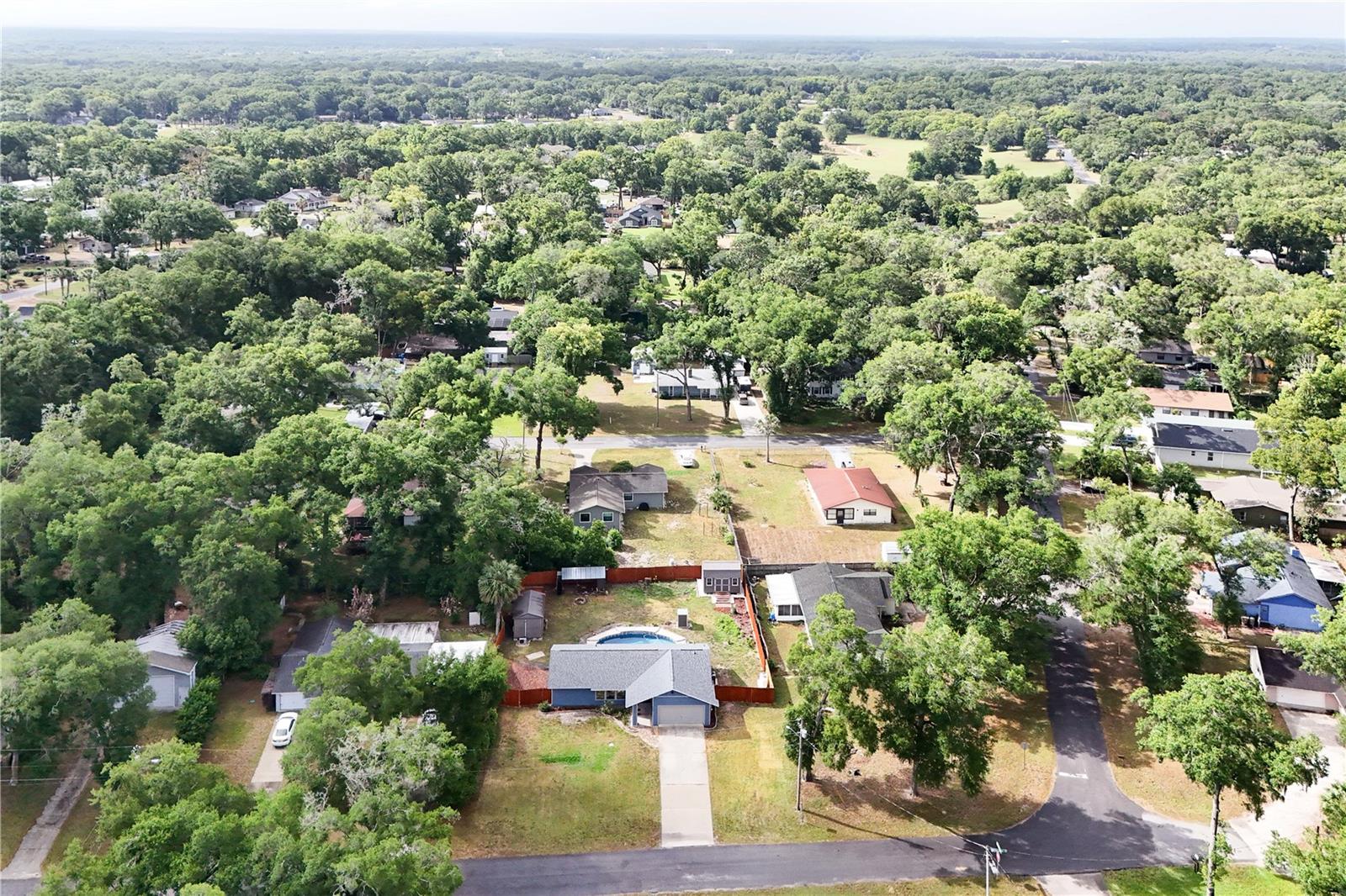 MOUNT PLYMOUTH - Residential