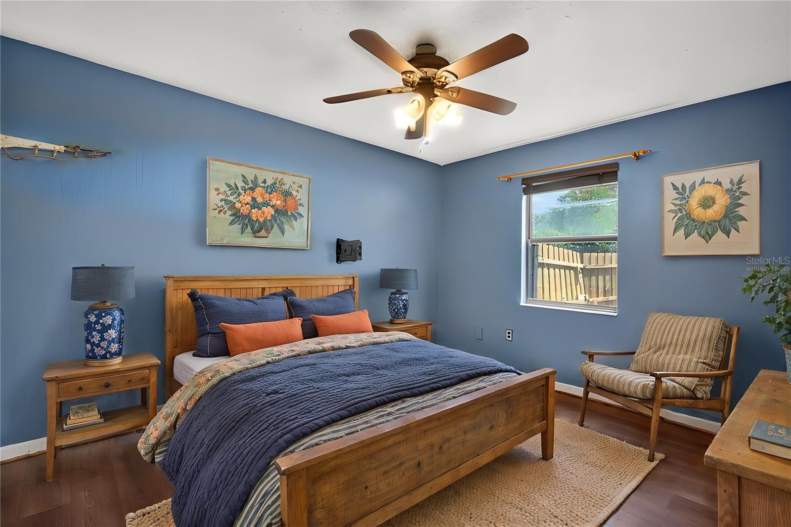 MOUNT PLYMOUTH - Residential