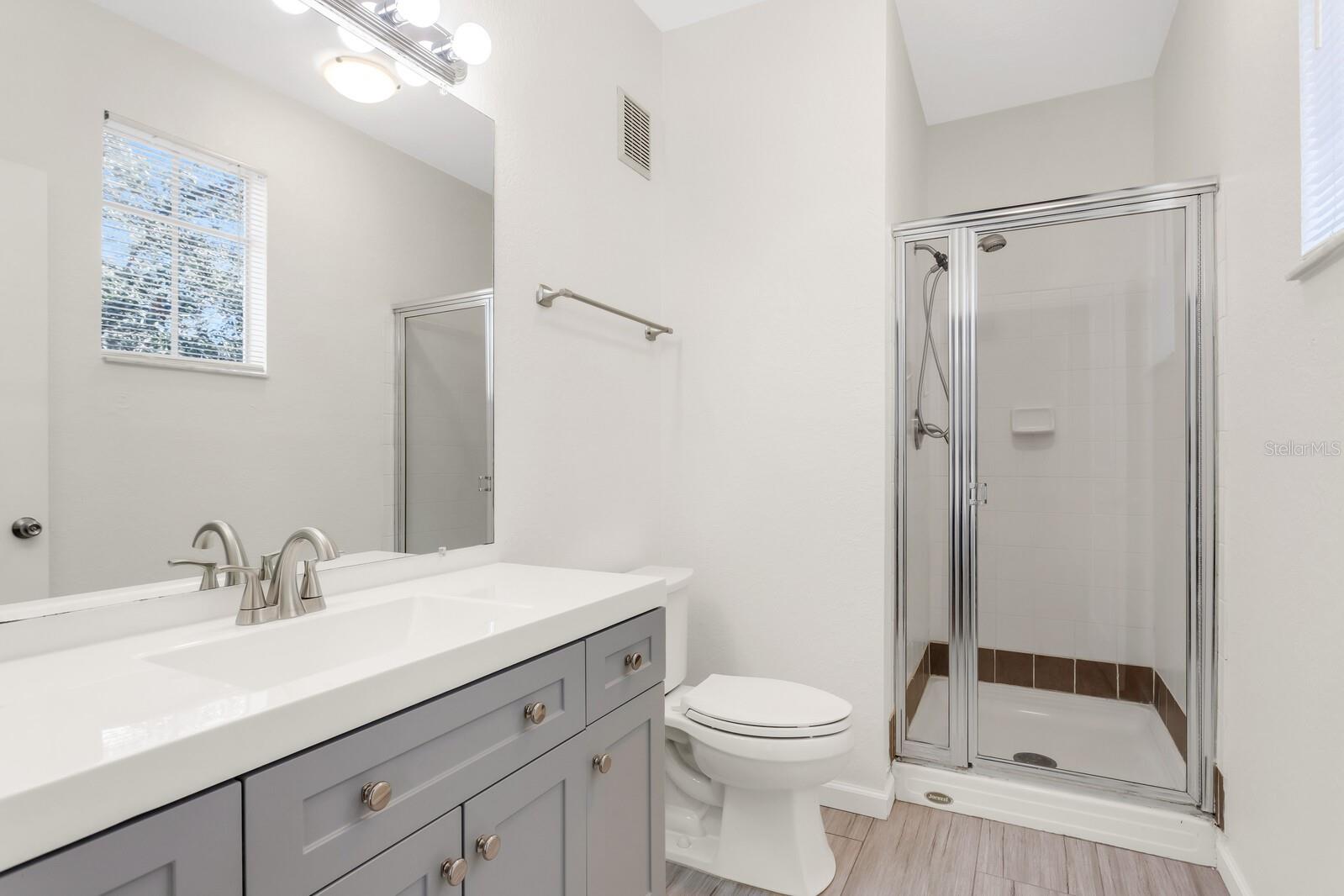 OXFORD PLACE AT TAMPA PALMS - Residential