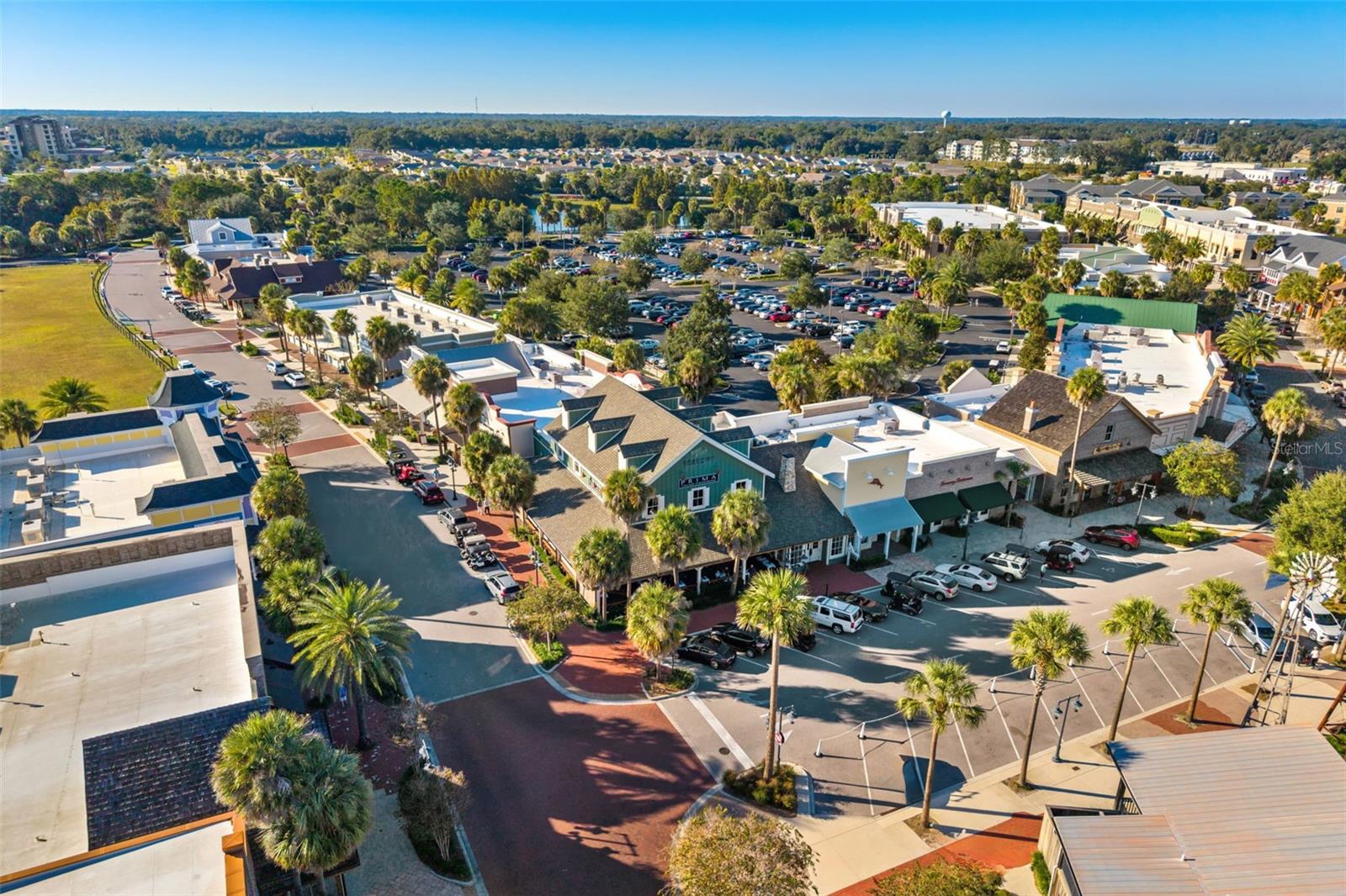 VILLAGES/SOUTHERN OAKS UN #107 - Residential