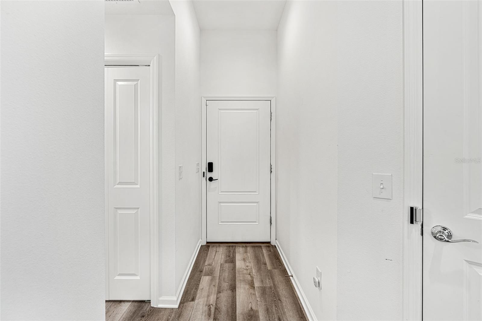 VILLAGES/SOUTHERN OAKS UN #107 - Residential