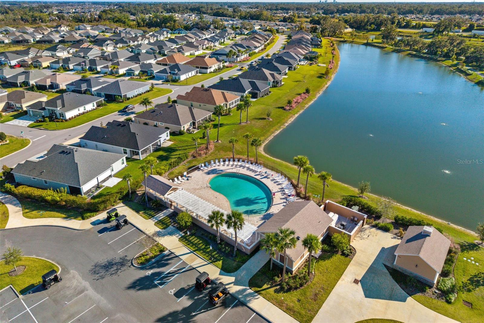 VILLAGES/SOUTHERN OAKS UN #107 - Residential