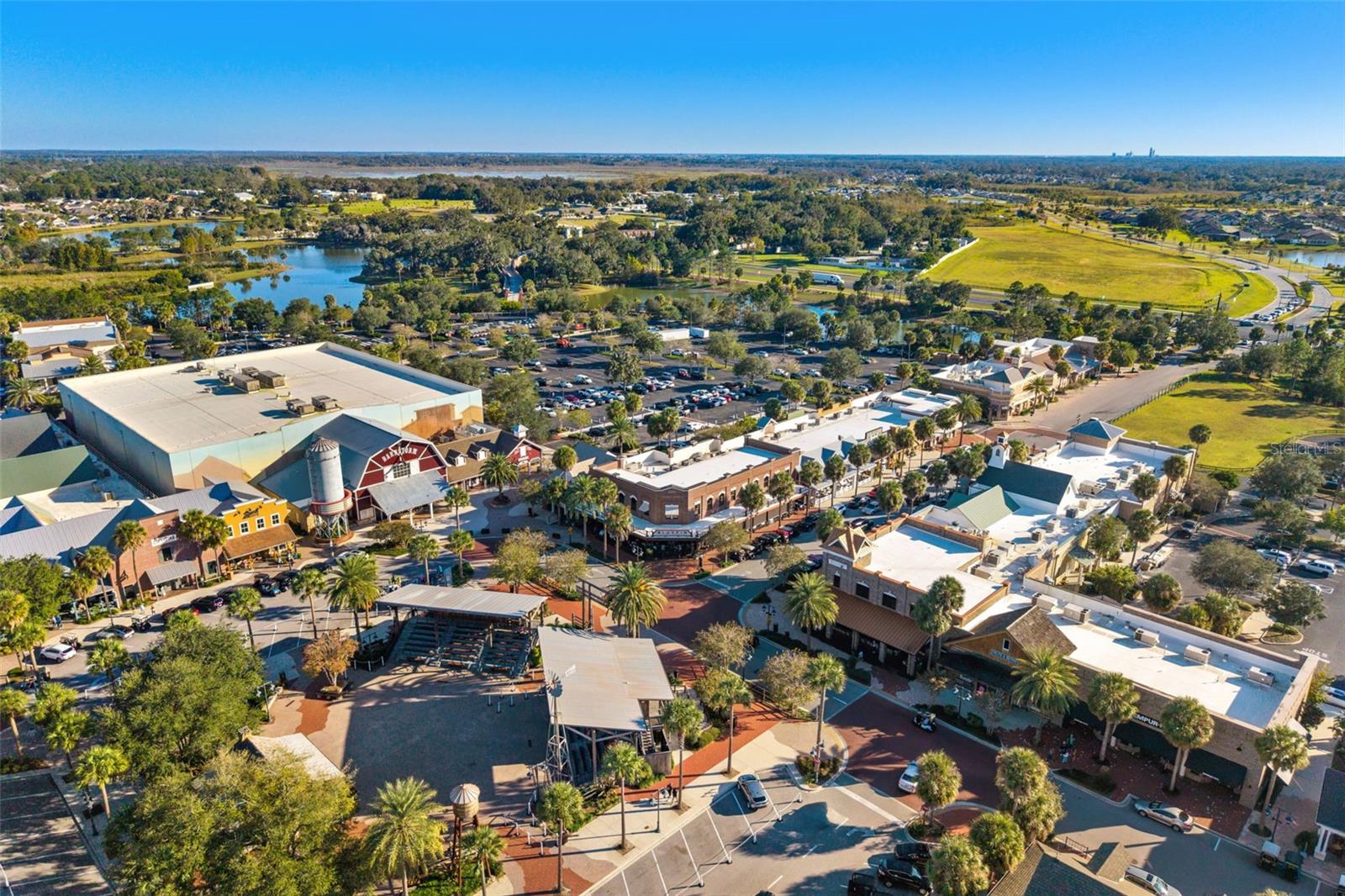 VILLAGES/SOUTHERN OAKS UN #107 - Residential