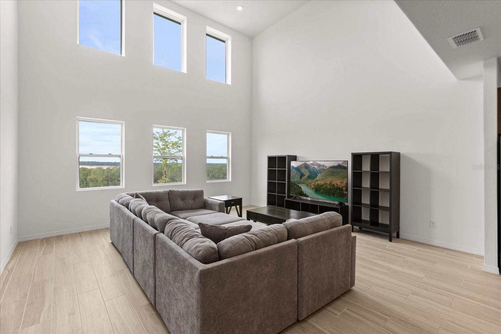 VILLAGES/MINNEOLA HILLS PH 1A - Residential