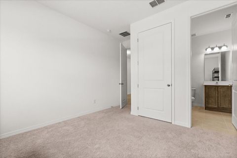 Tiny photo for 2302 Gold Dust Drive, Clermont, FL 34715 (MLS # O6388744)