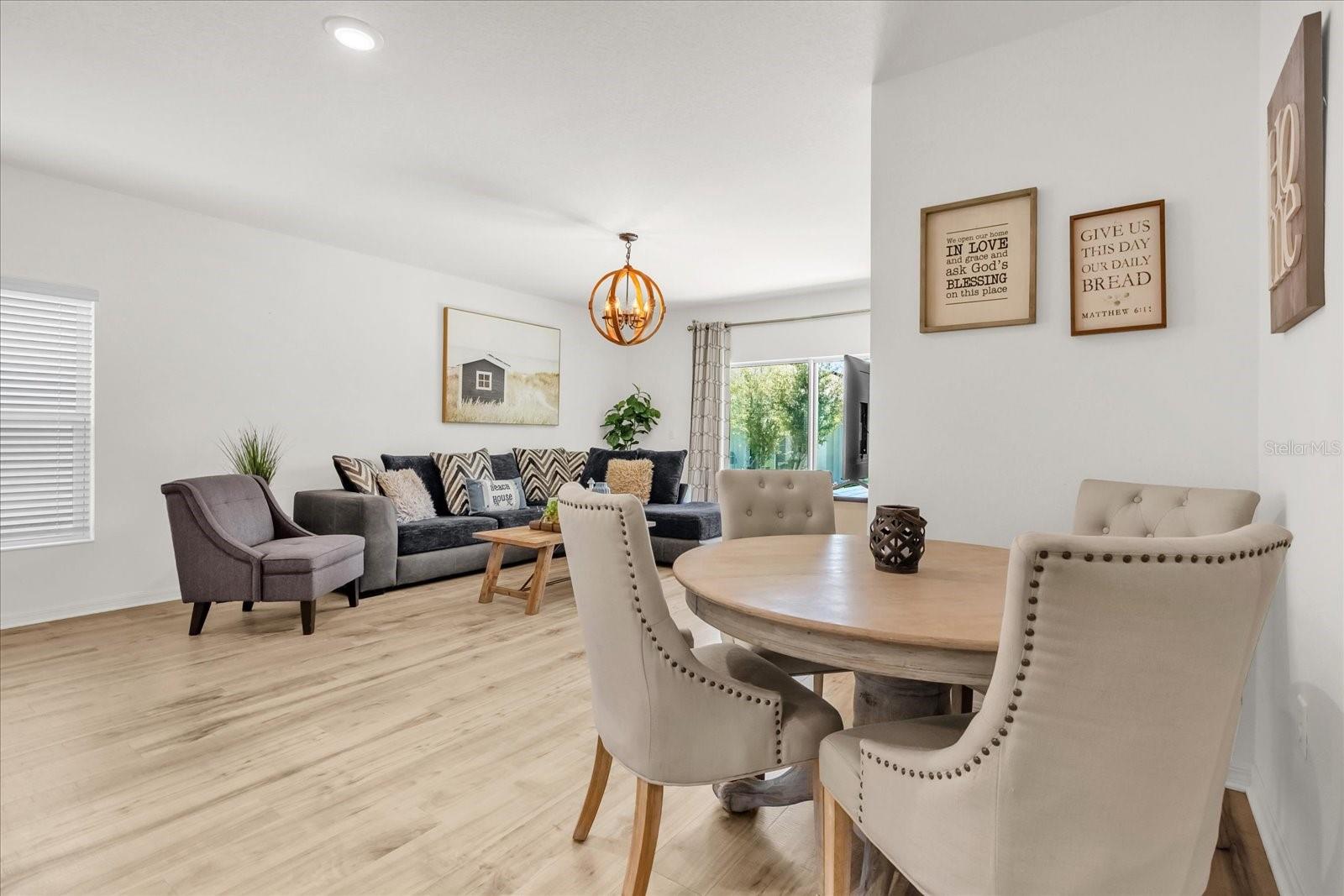 TRINITY LAKES PH 1 & 2 - Residential Lease