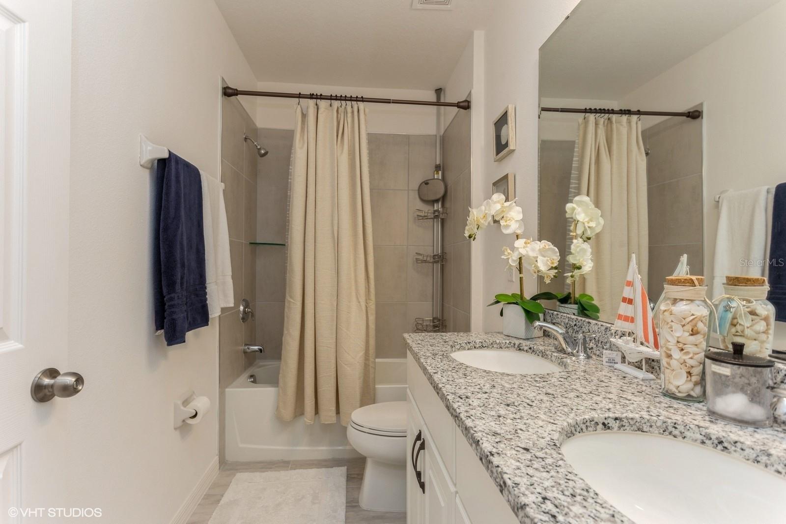 TRINITY LAKES PH 1 & 2 - Residential Lease