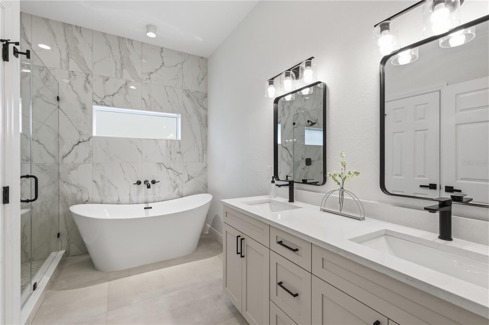 SEA COLONY AT GULF LANDINGS PH 02 - Residential