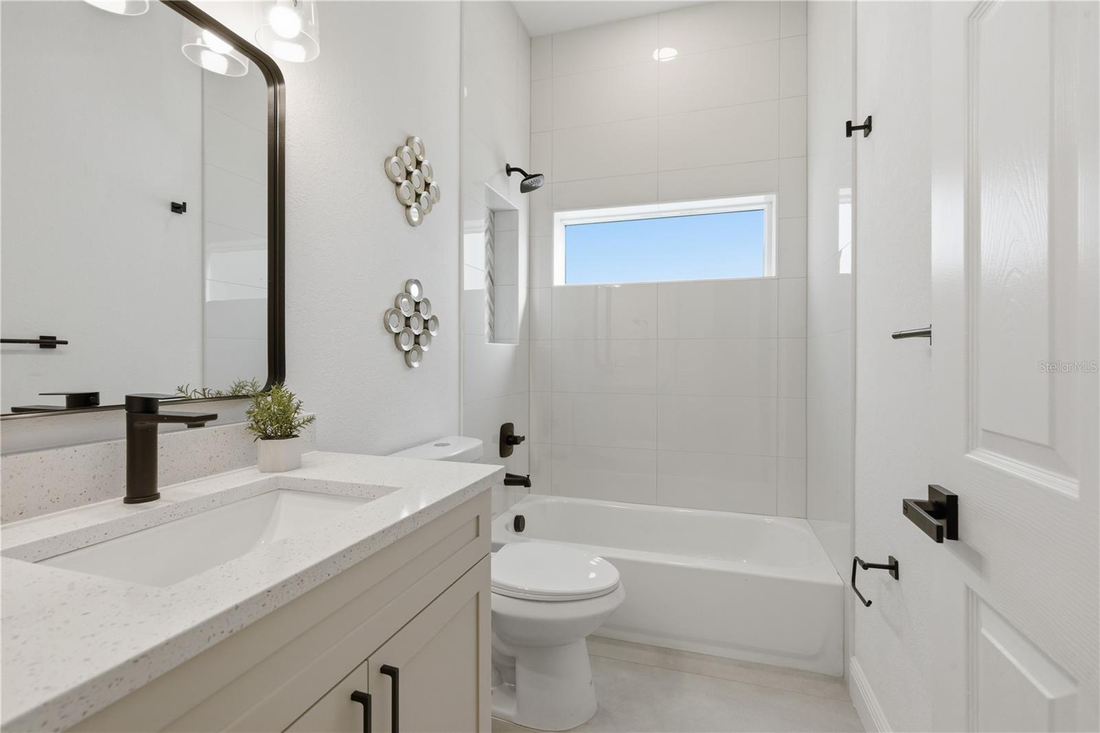 SEA COLONY AT GULF LANDINGS PH 02 - Residential