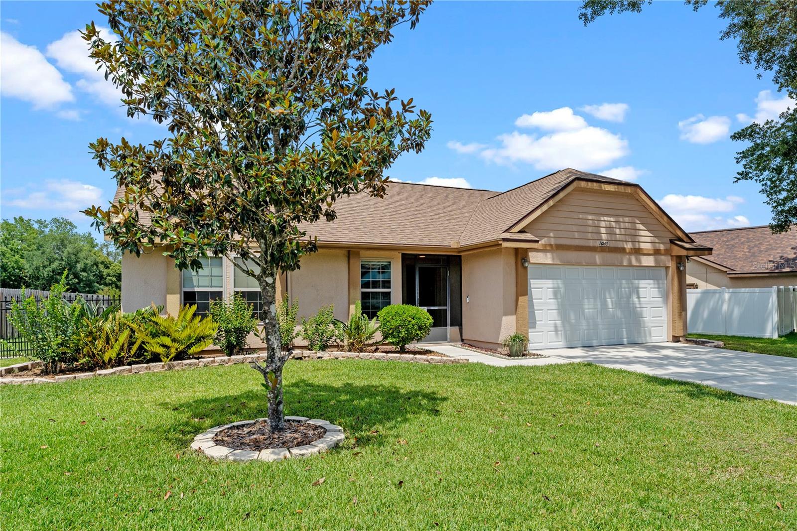 10143 PINK CARNATION COURT