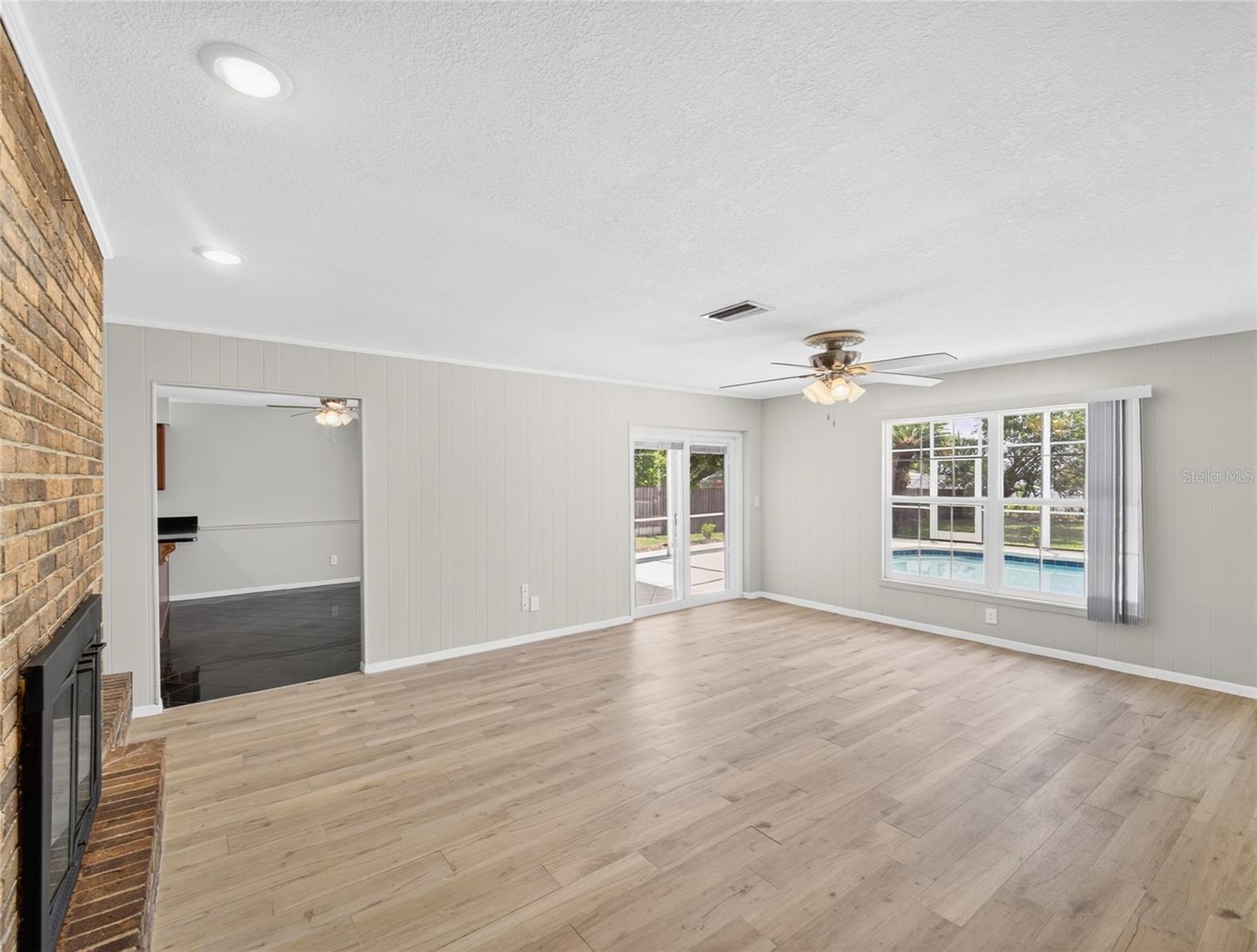 LAKE WINTERSET ACRES - Residential