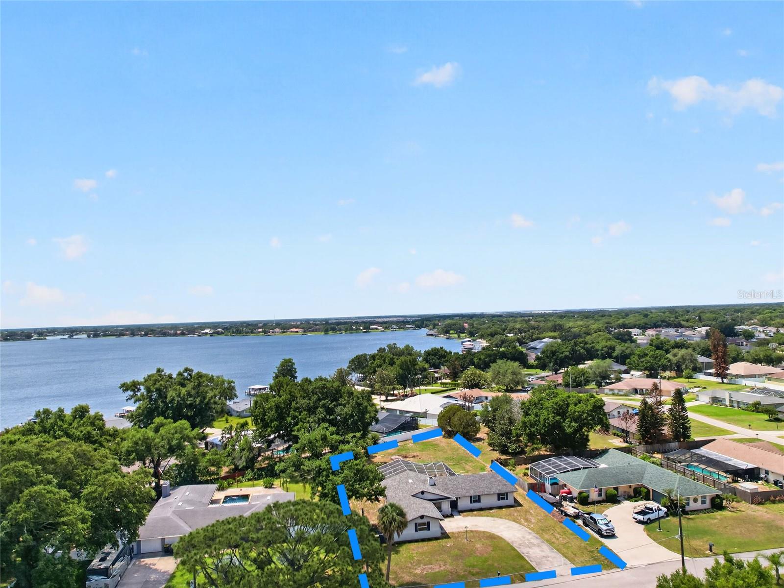 LAKE WINTERSET ACRES - Residential