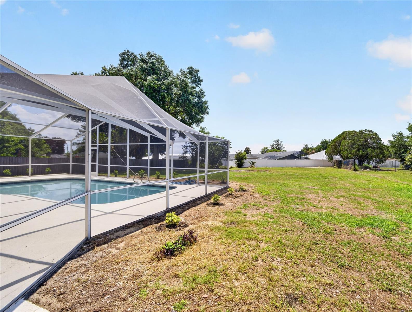 LAKE WINTERSET ACRES - Residential