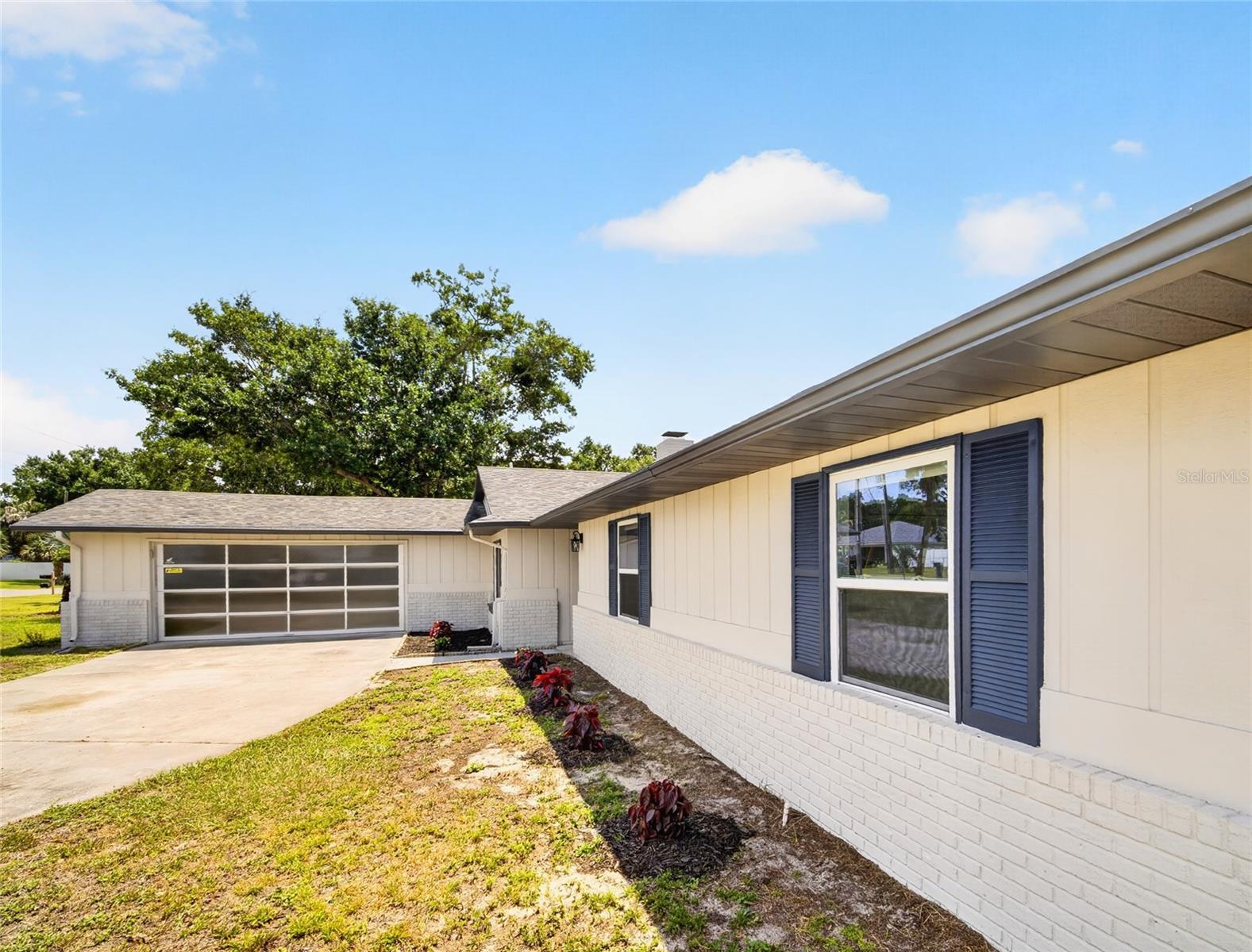 LAKE WINTERSET ACRES - Residential