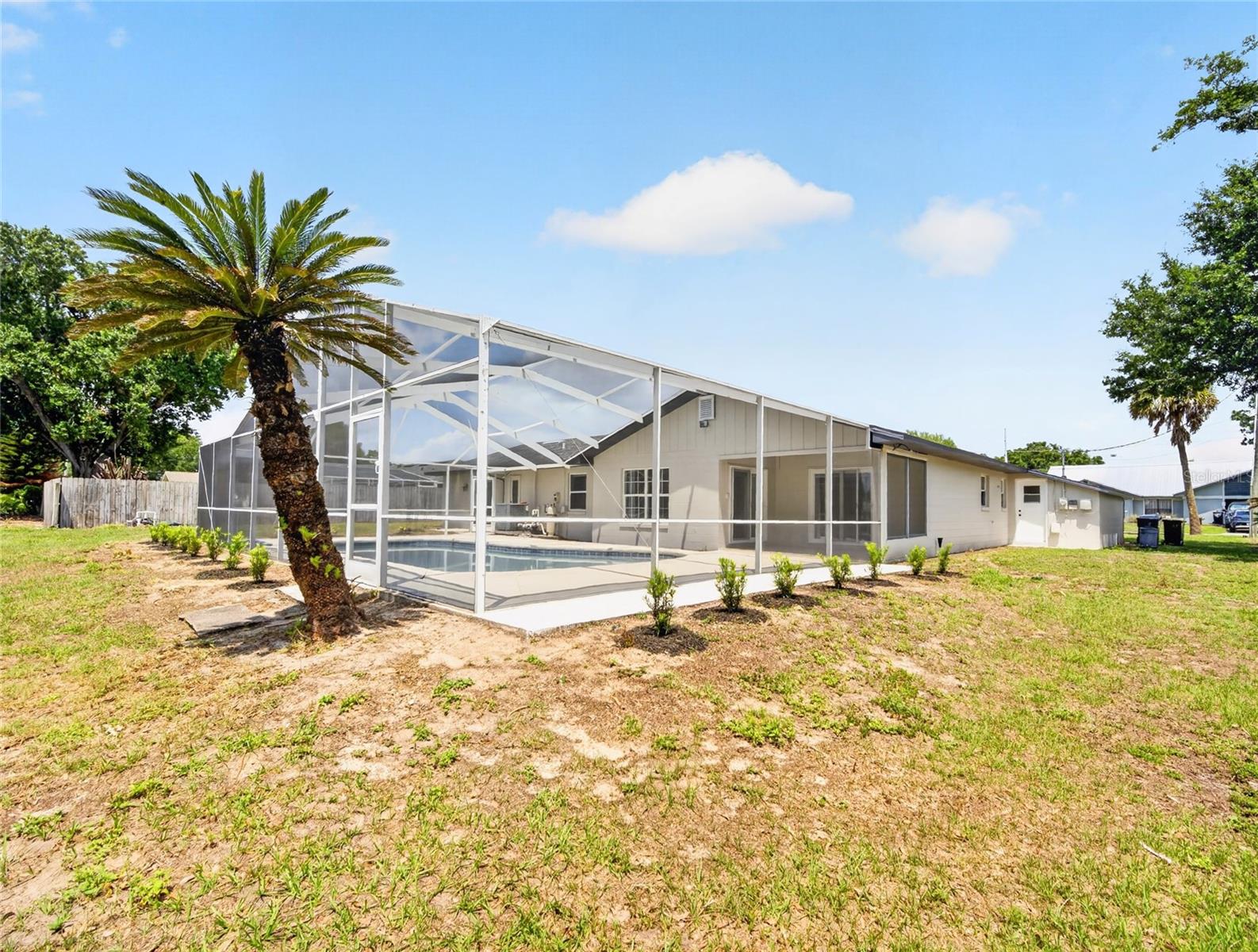 LAKE WINTERSET ACRES - Residential