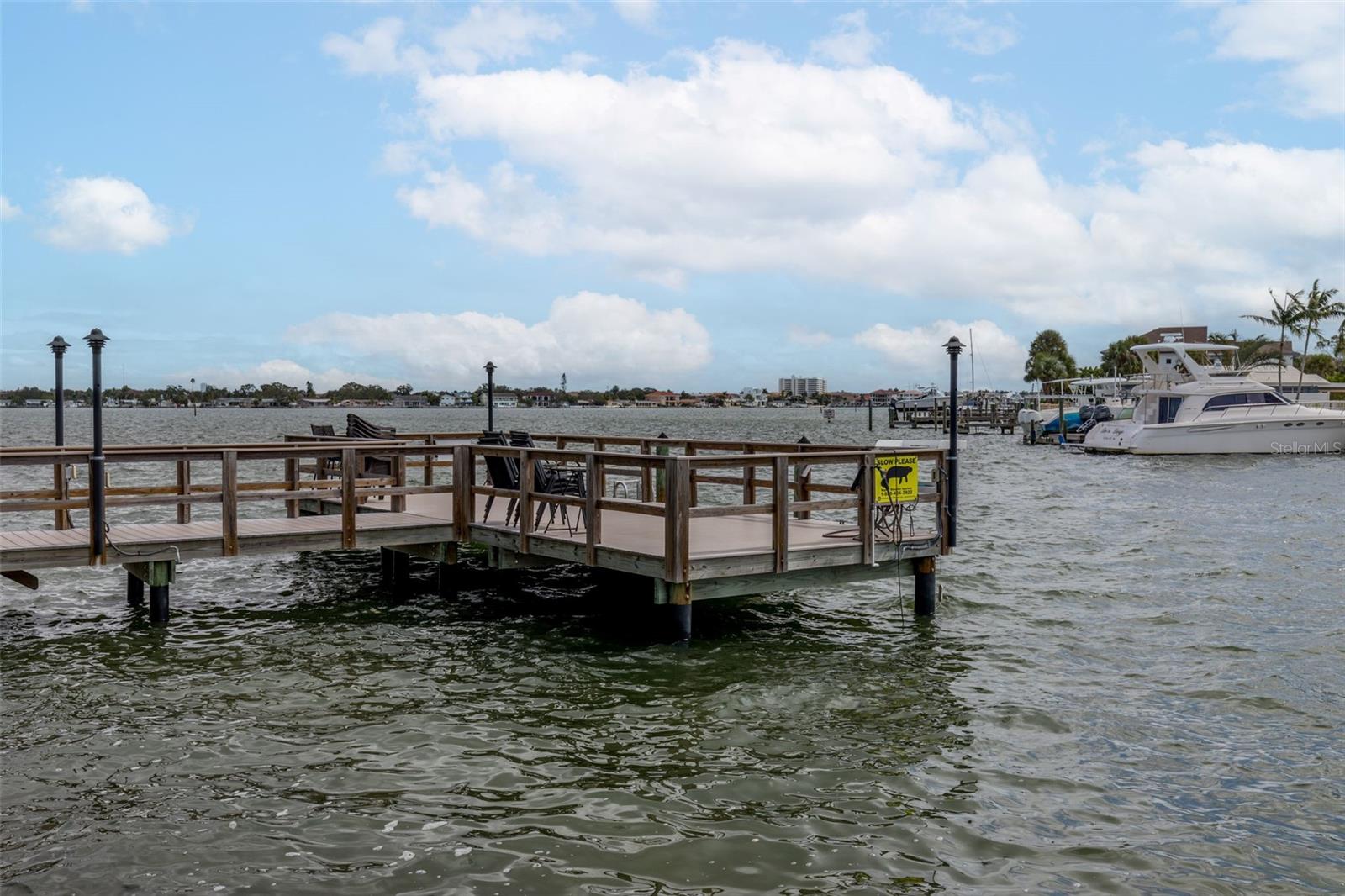 SHORE PLAZA BLDG - Residential