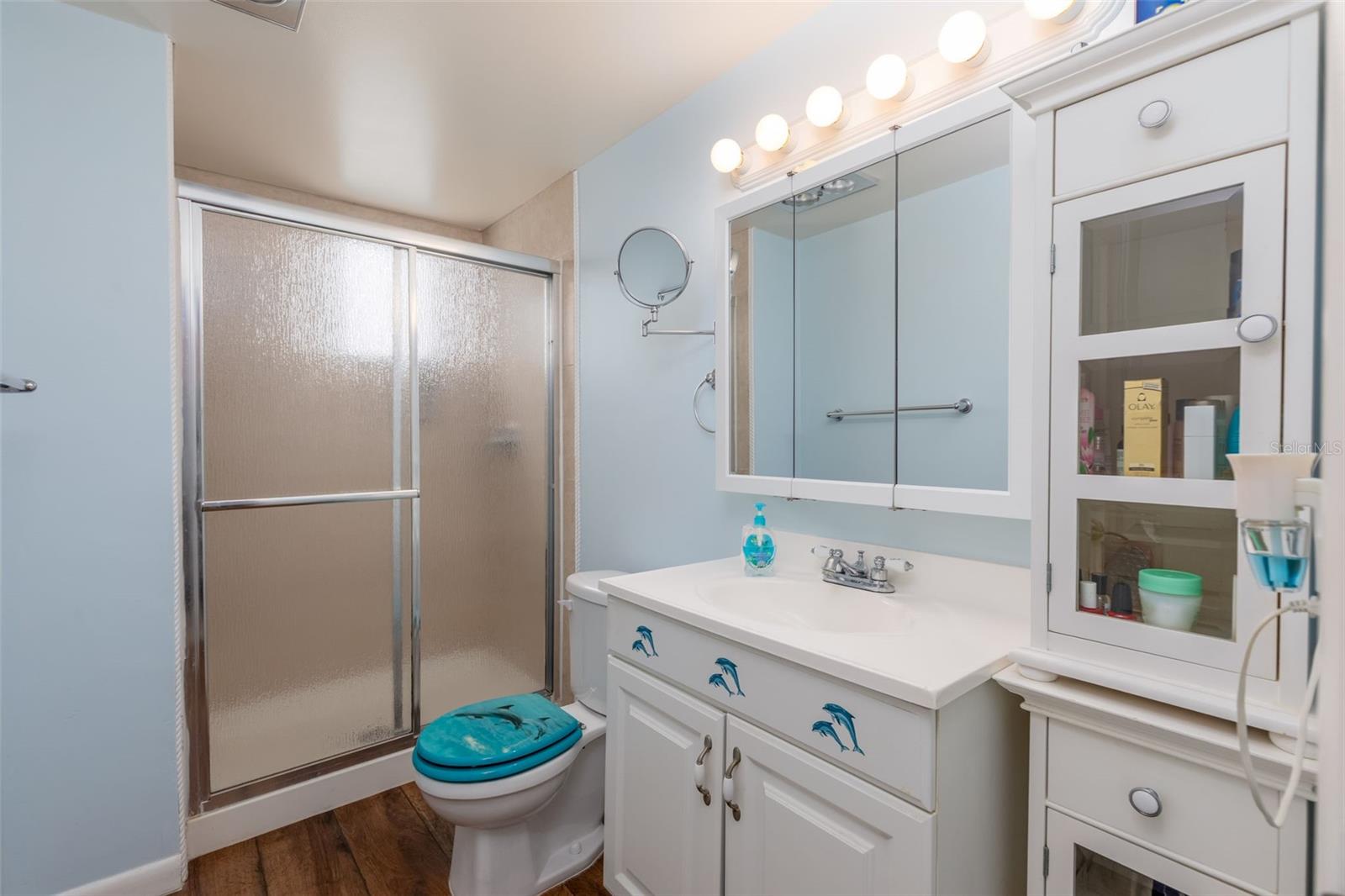 SHORE PLAZA BLDG - Residential