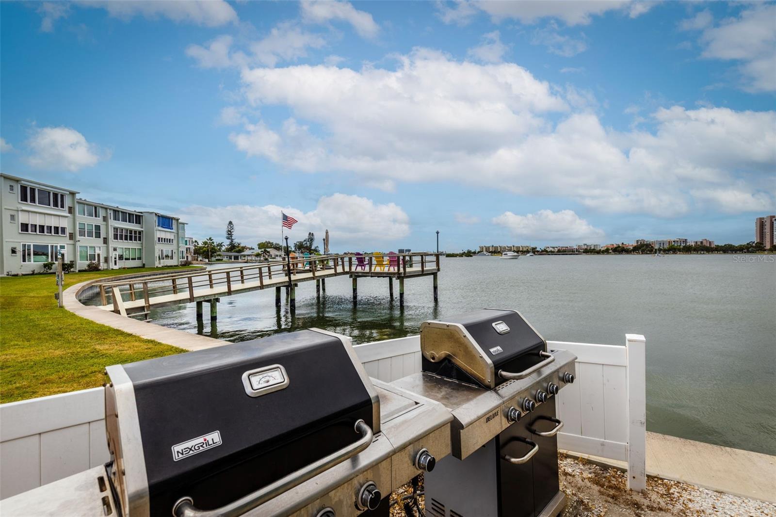 SHORE PLAZA BLDG - Residential