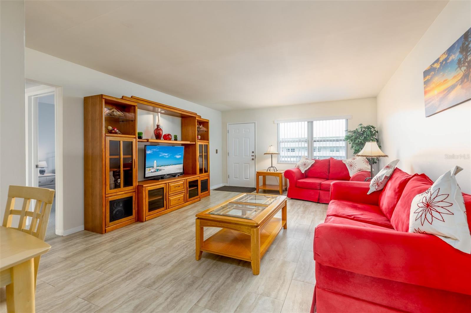 SHORE PLAZA BLDG - Residential